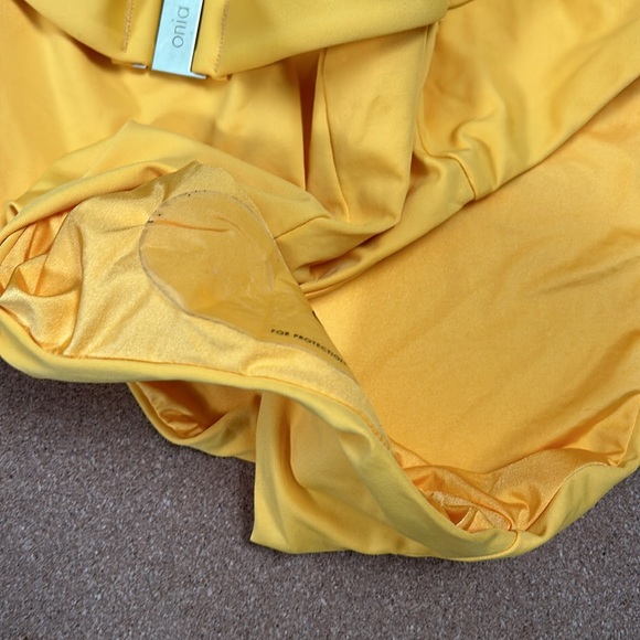 Onia x weworewhat Danielle yellow solid citrus belted swim suit size XL - Picture 8 of 16
